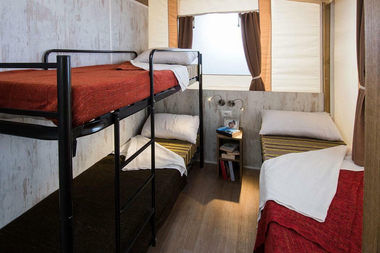 Camping Village Mar Y Sierra San Costanzo 외부 사진